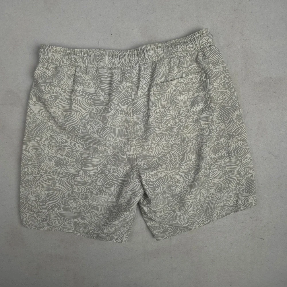 Wellen Mens Swim Trunks Grey White Wave Pattern Mesh Lined Board Shorts Size L